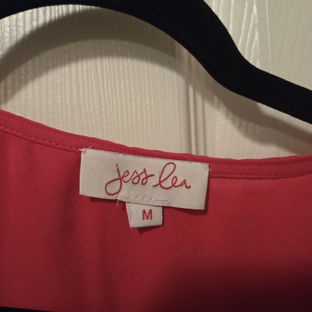 Elegant Fuchsia Ruffled V-Neck Blouse - Picture 3 of 7